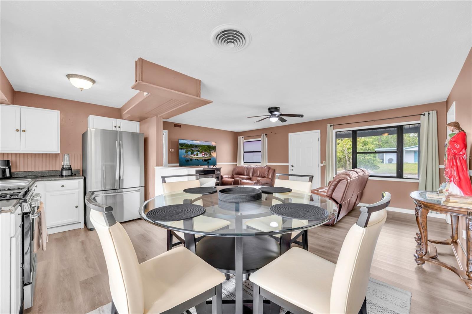 890 GOLDEN ISLE DR, MOUNT DORA, FL, 32757