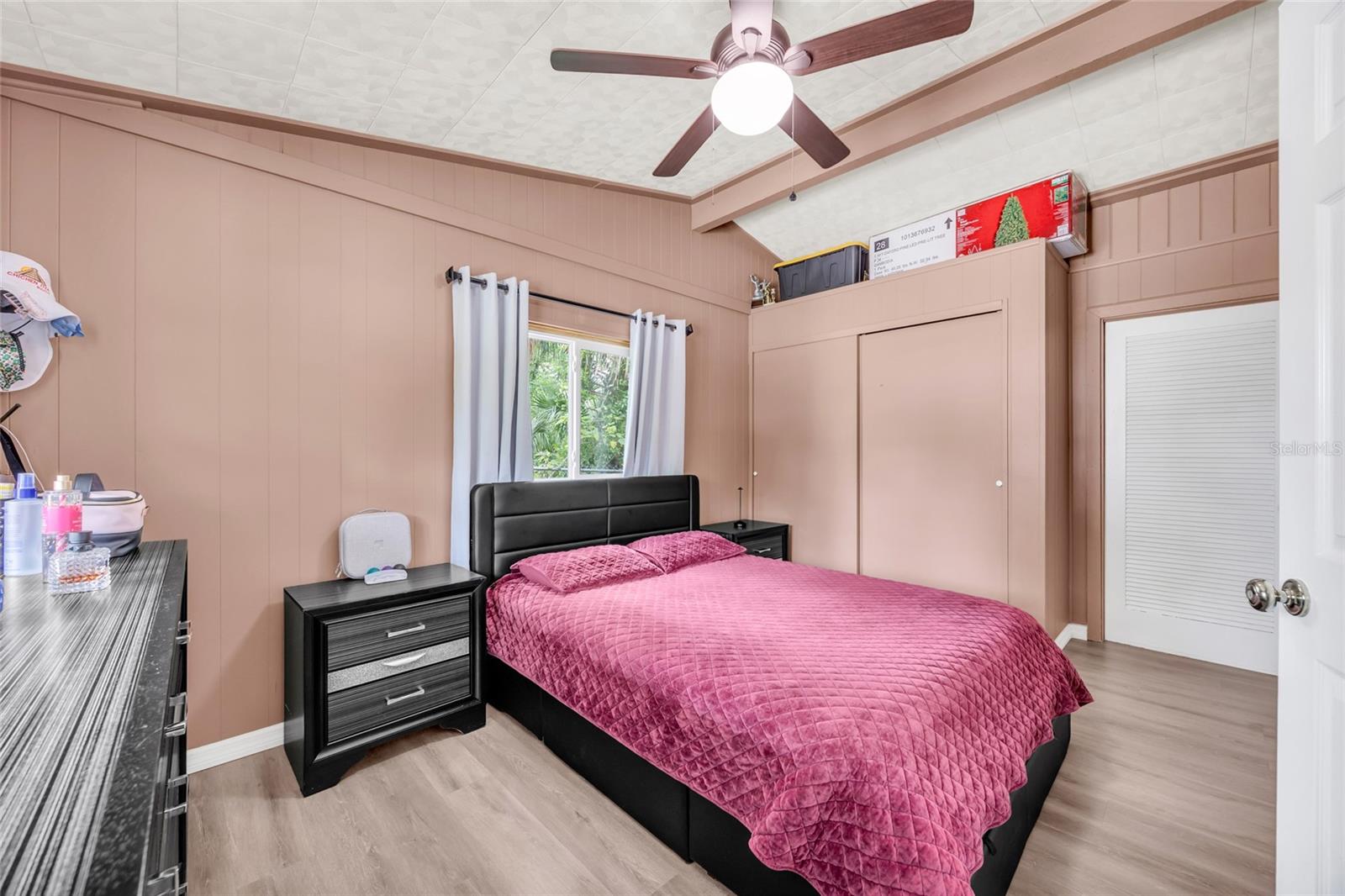 890 GOLDEN ISLE DR, MOUNT DORA, FL, 32757