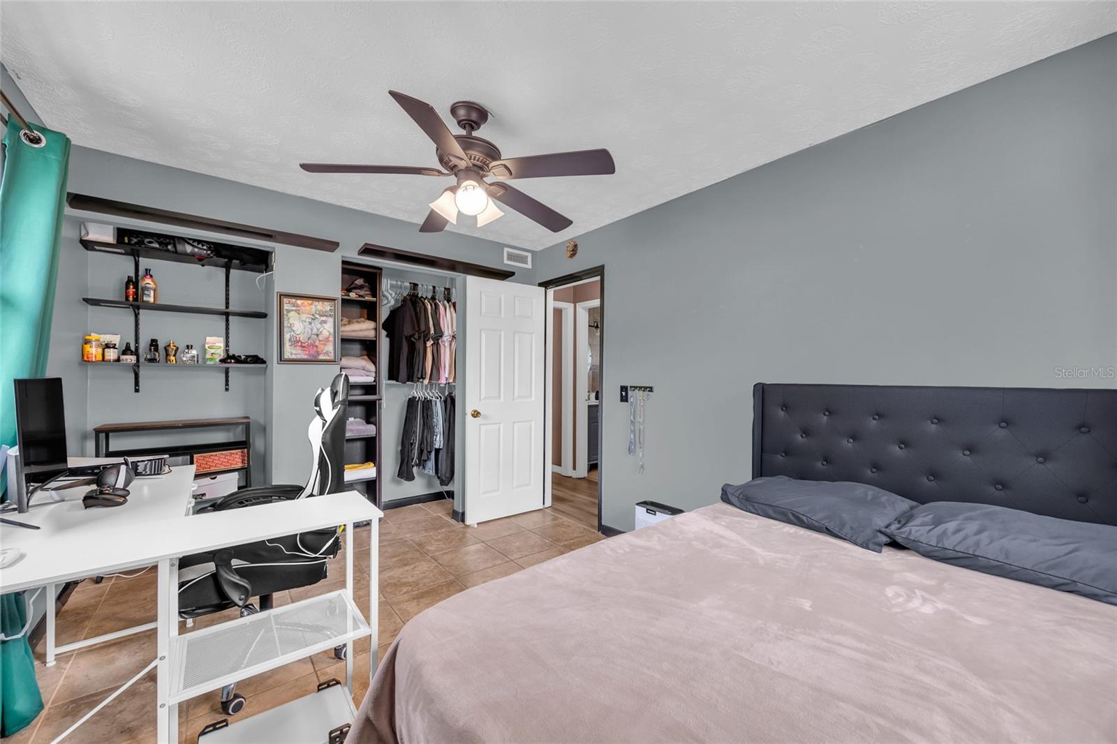 890 GOLDEN ISLE DR, MOUNT DORA, FL, 32757