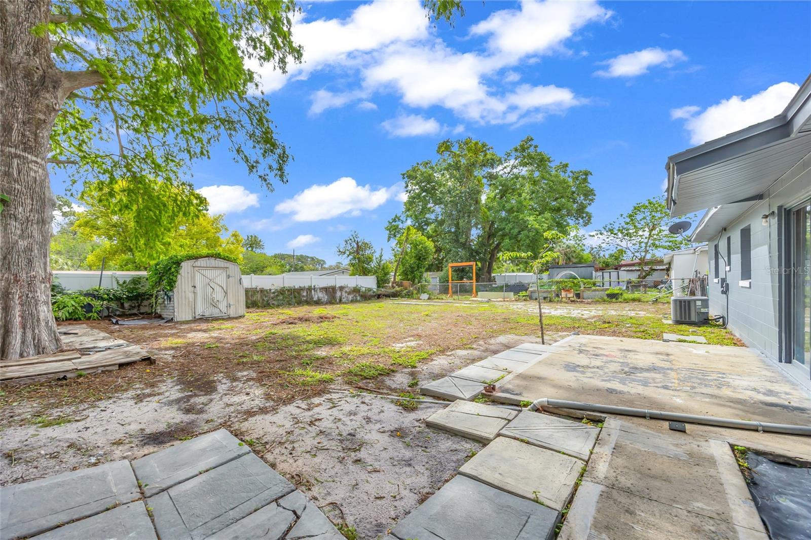 890 GOLDEN ISLE DR, MOUNT DORA, FL, 32757