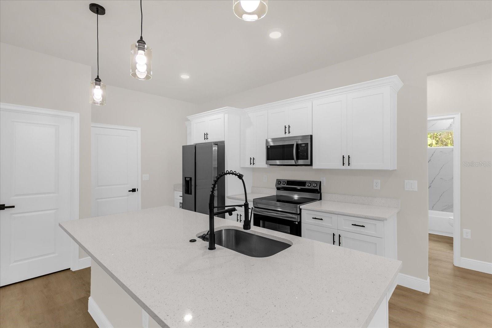 8 SEDUM CT, HOMOSASSA, FL, 34446