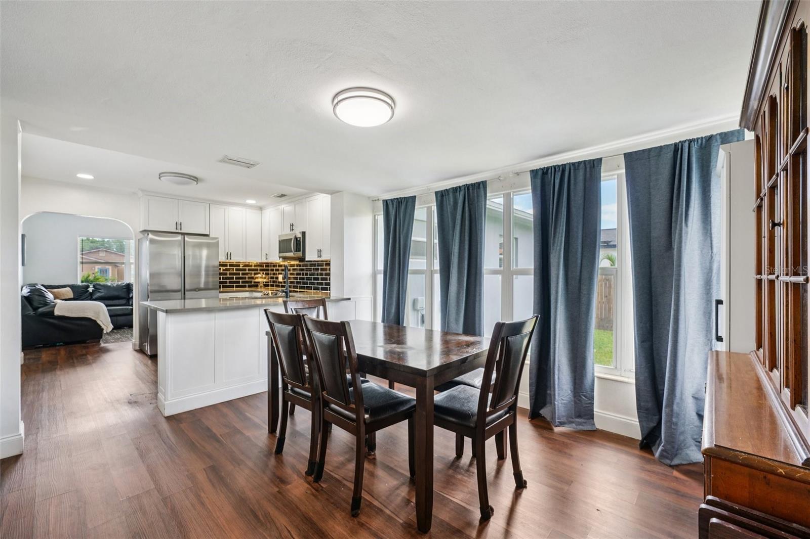 6527 3RD AVE S, ST PETERSBURG, FL, 33707