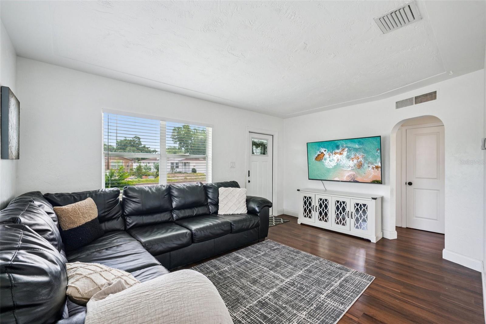 6527 3RD AVE S, ST PETERSBURG, FL, 33707