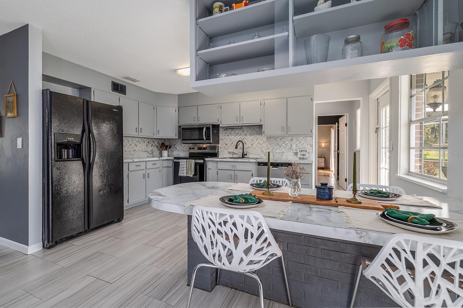 957 PINEAPPLE RD, SOUTH DAYTONA, FL, 32119