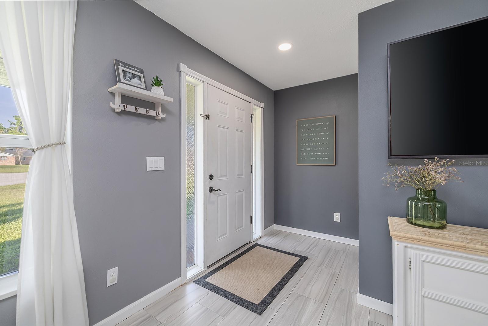 957 PINEAPPLE RD, SOUTH DAYTONA, FL, 32119