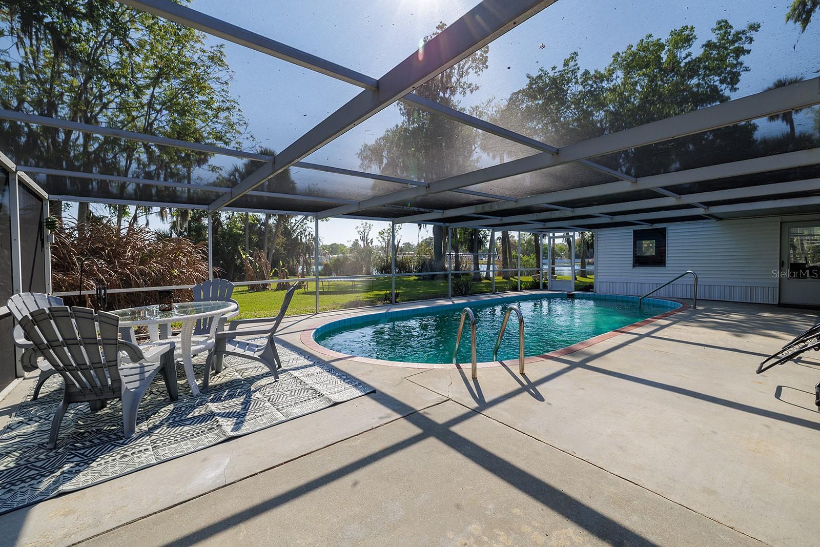 957 PINEAPPLE RD, SOUTH DAYTONA, FL, 32119