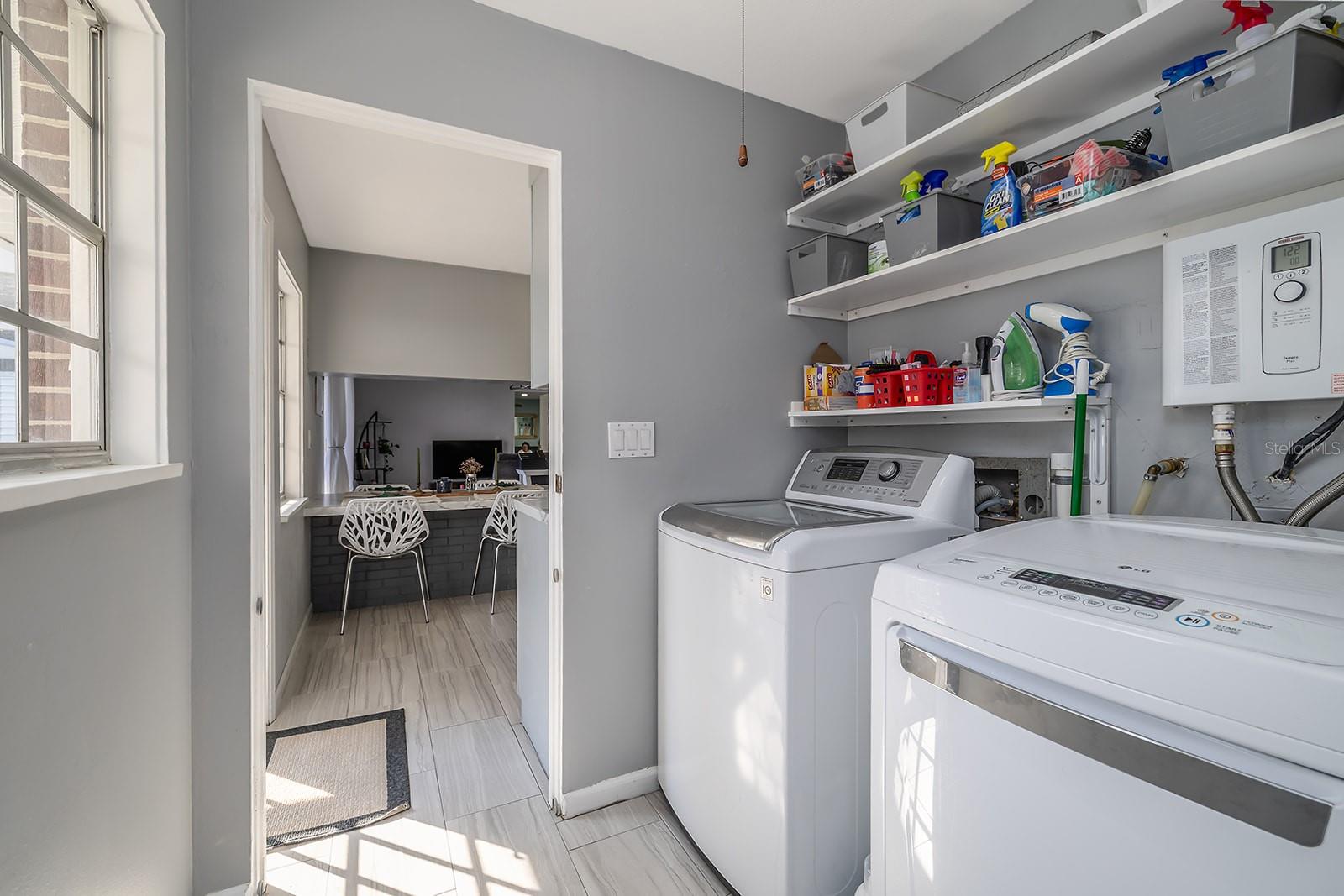 957 PINEAPPLE RD, SOUTH DAYTONA, FL, 32119