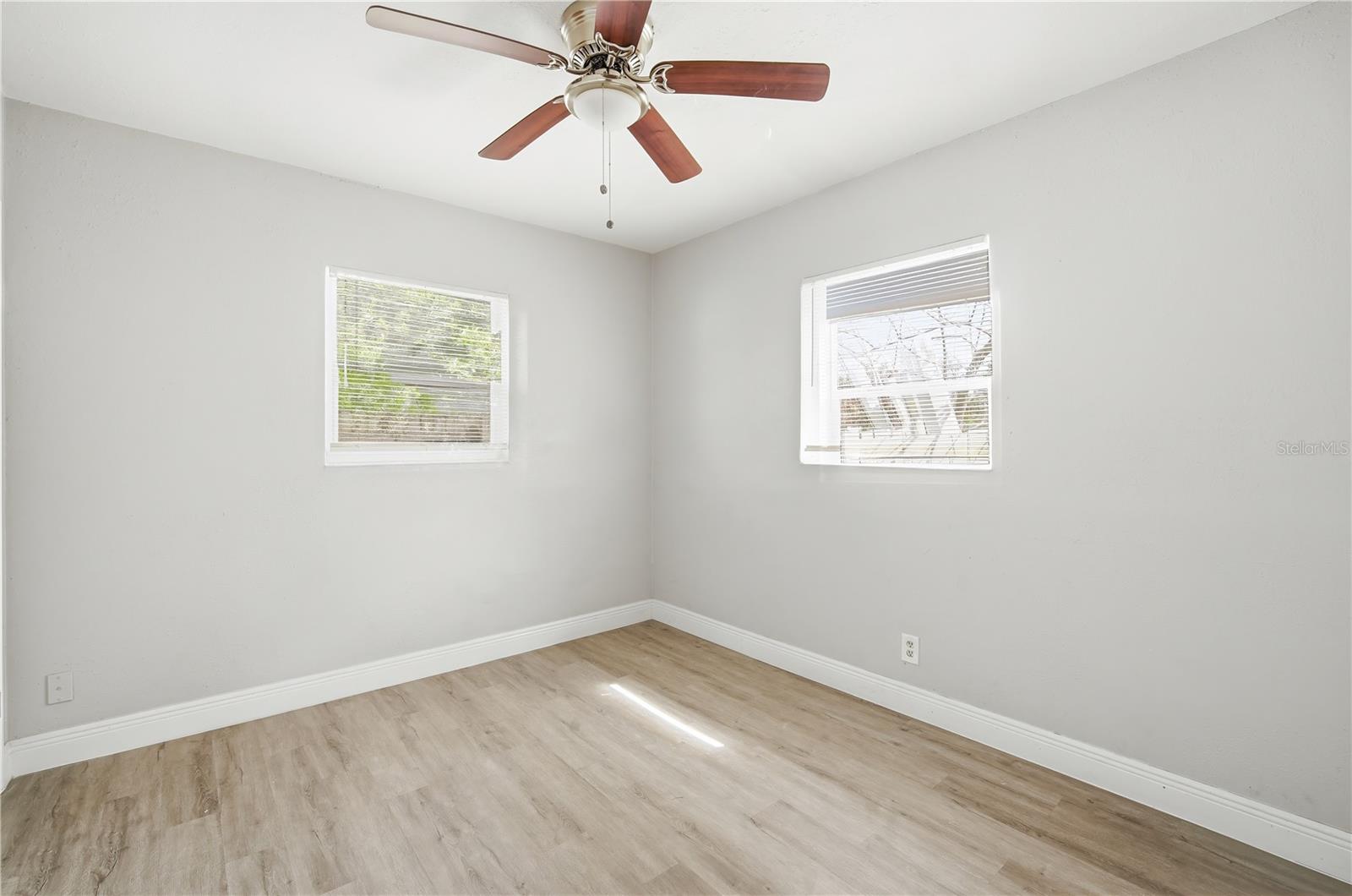 8419 N SEMMES ST, TAMPA, FL, 33604