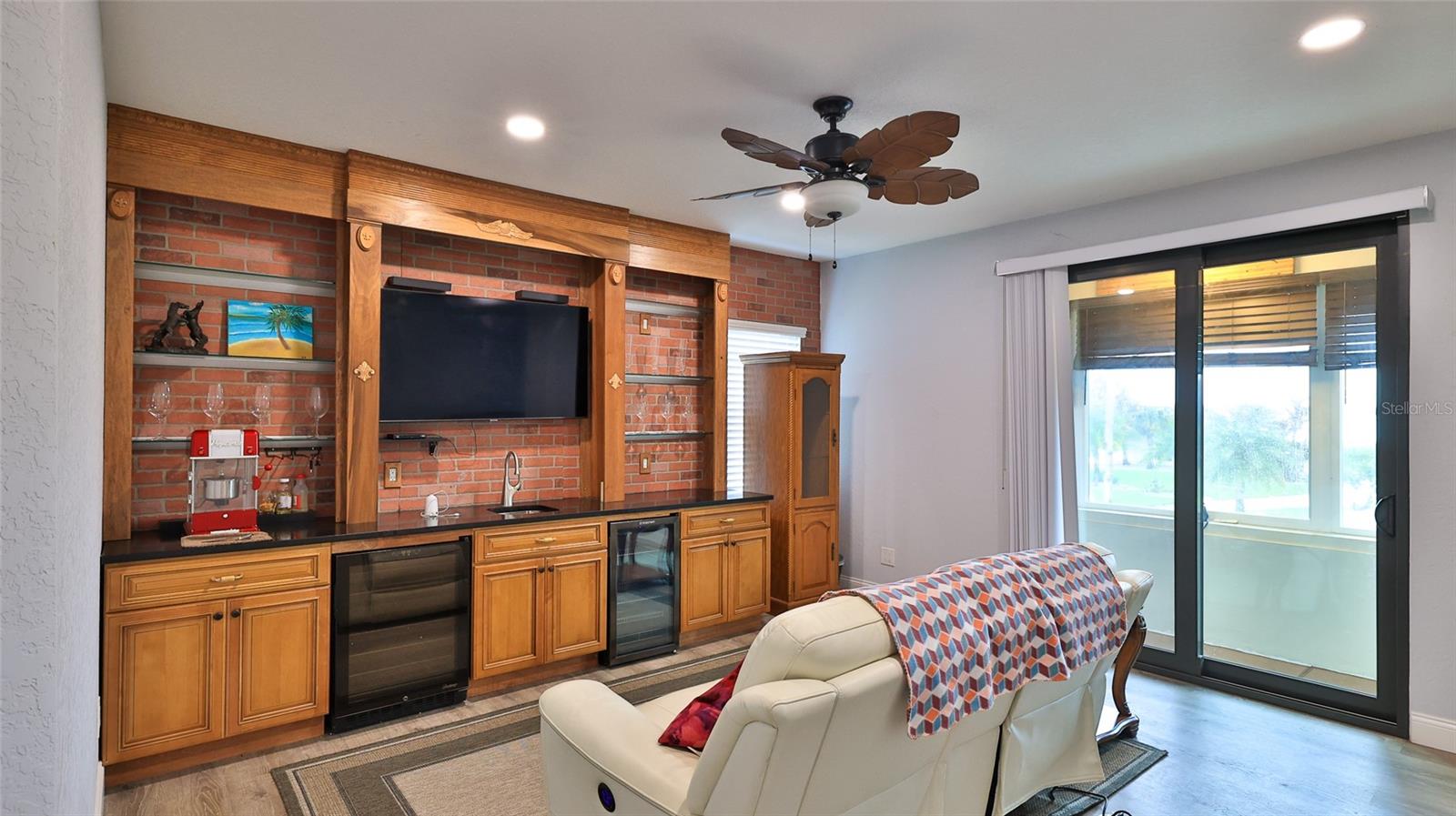 1602 S RIVERSIDE DR, EDGEWATER, FL, 32132