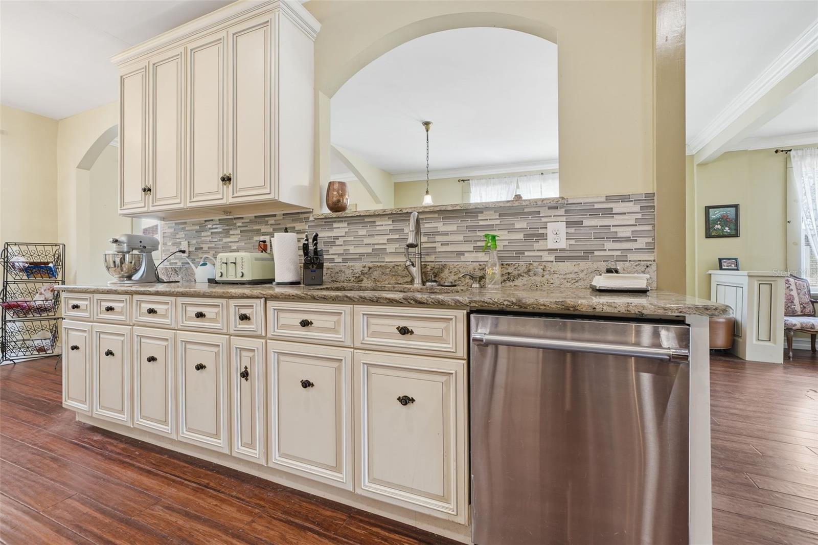 812 SANFORD AVE, SANFORD, FL, 32771