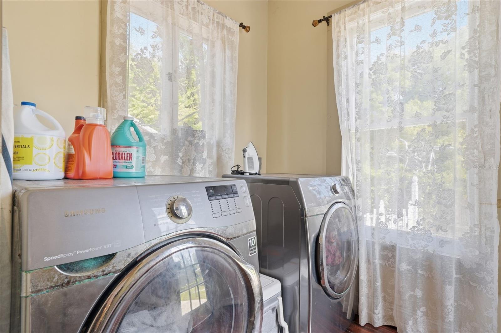 812 SANFORD AVE, SANFORD, FL, 32771