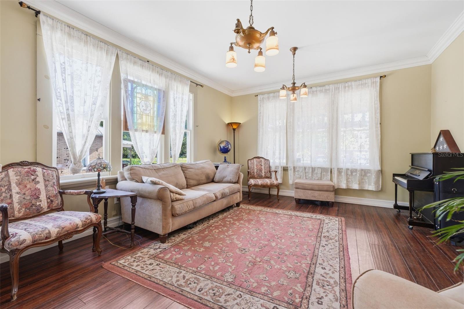 812 SANFORD AVE, SANFORD, FL, 32771