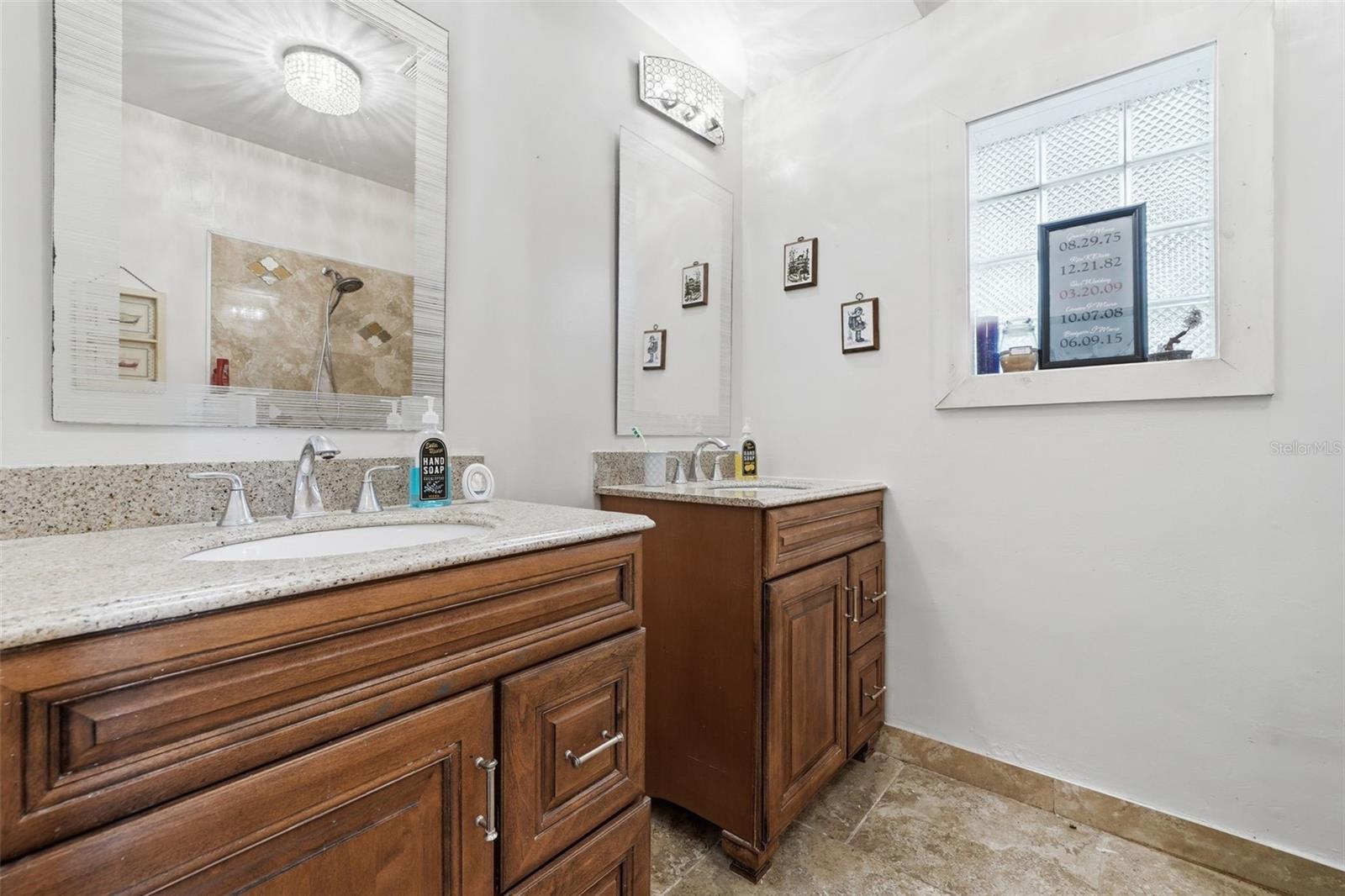 812 SANFORD AVE, SANFORD, FL, 32771