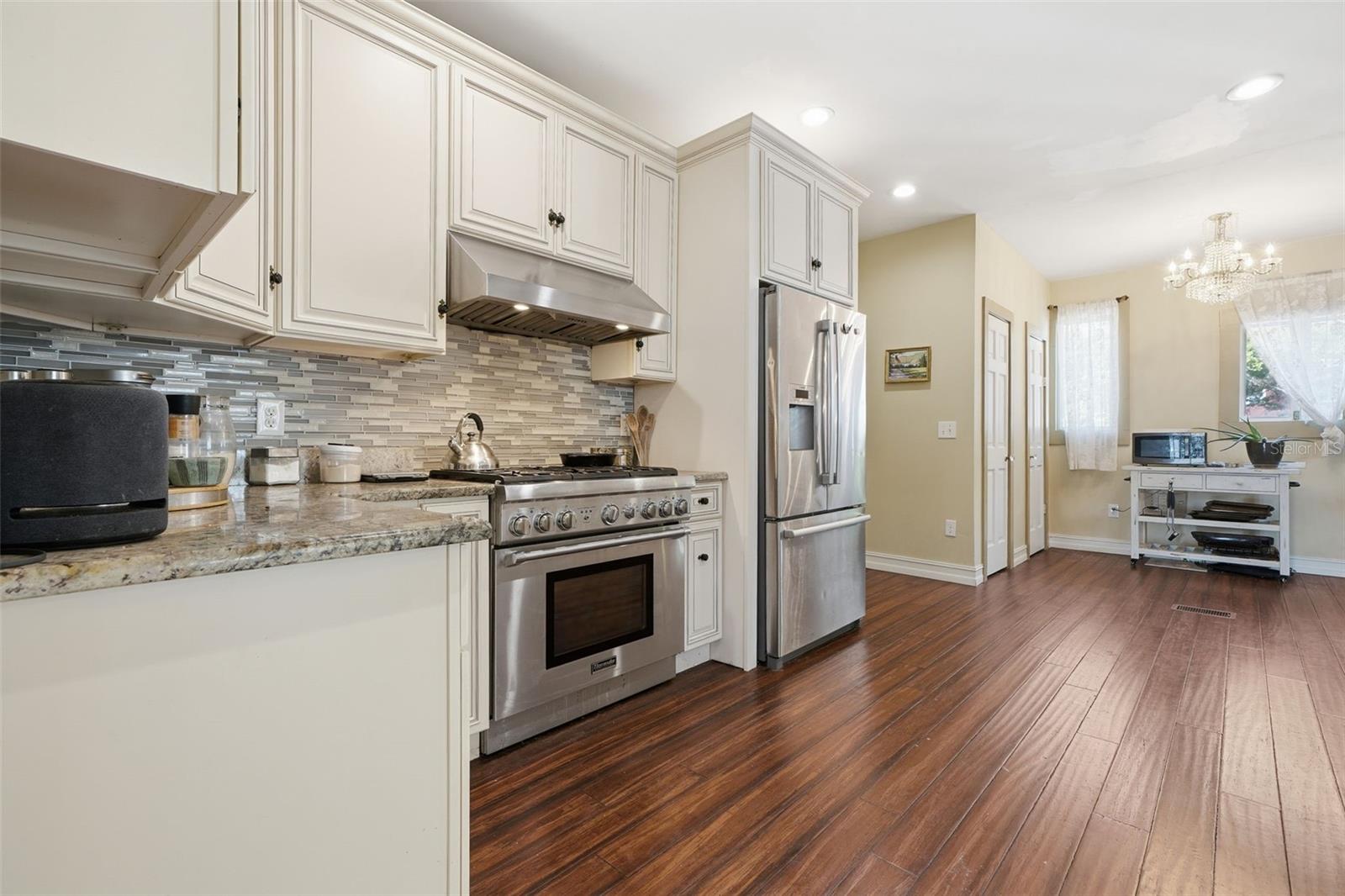 812 SANFORD AVE, SANFORD, FL, 32771