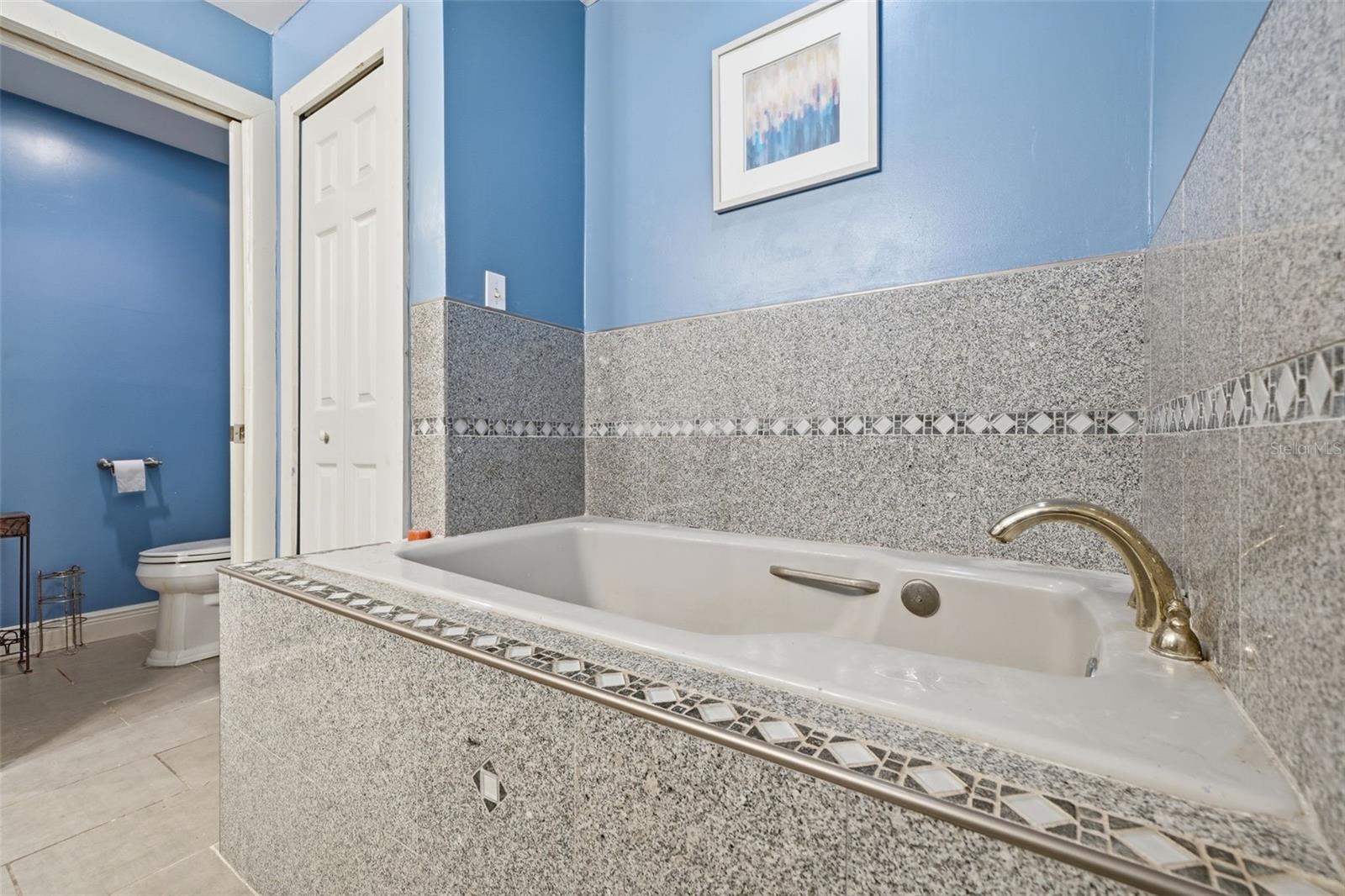 812 SANFORD AVE, SANFORD, FL, 32771