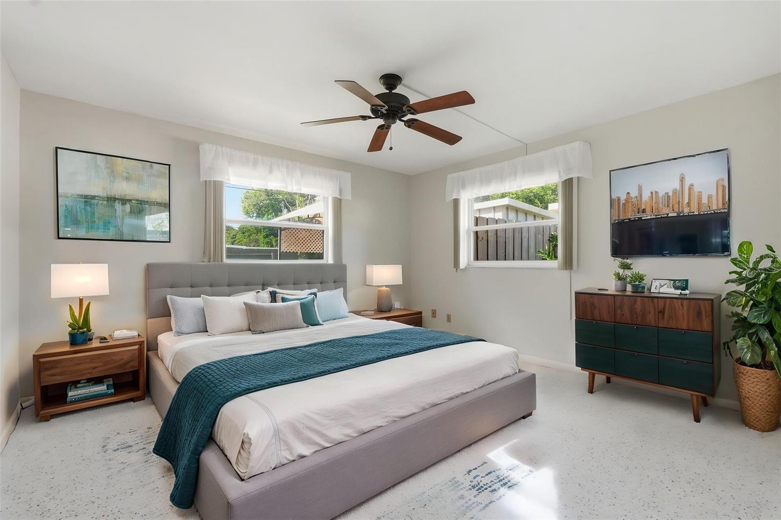 1857 BELLEAIR RD, CLEARWATER, FL, 33764