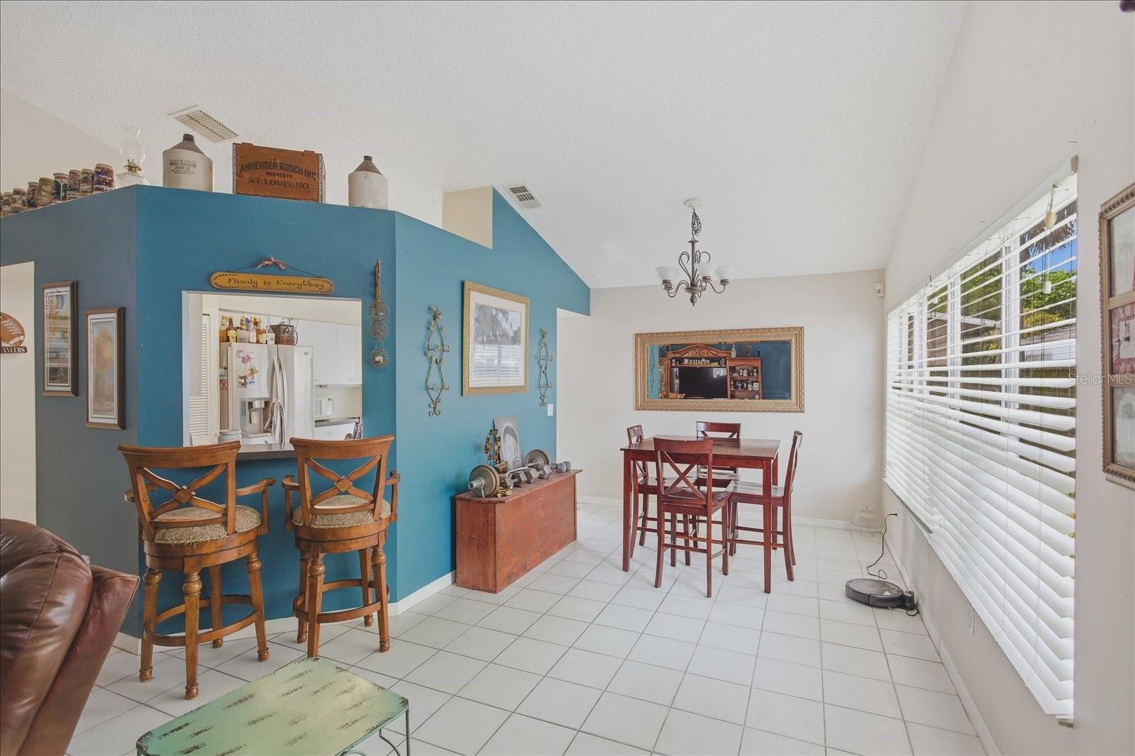 108 N BRISTOL CIR, SANFORD, FL, 32773