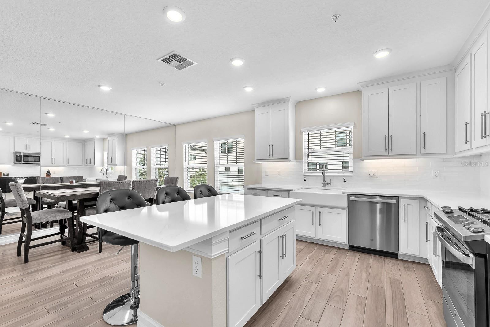 5351 BRIDGE ST #16, TAMPA, FL, 33611