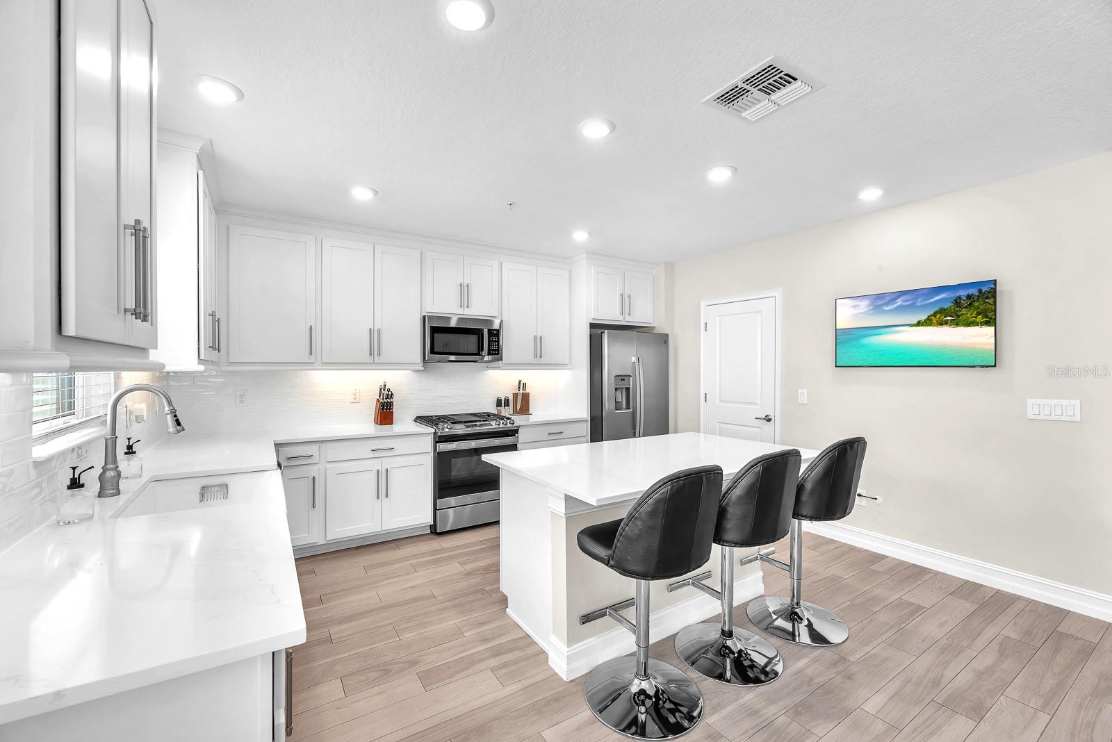 5351 BRIDGE ST #16, TAMPA, FL, 33611