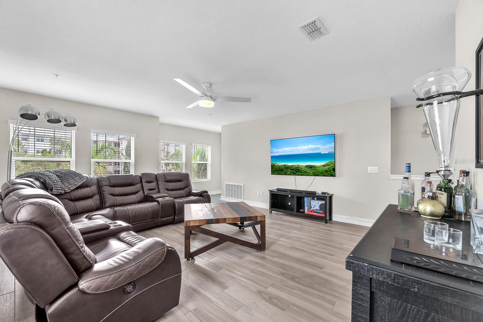 5351 BRIDGE ST #16, TAMPA, FL, 33611