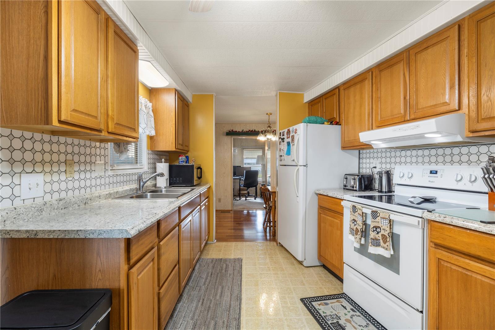 6034 ALPINE DR, ZEPHYRHILLS, FL, 33542