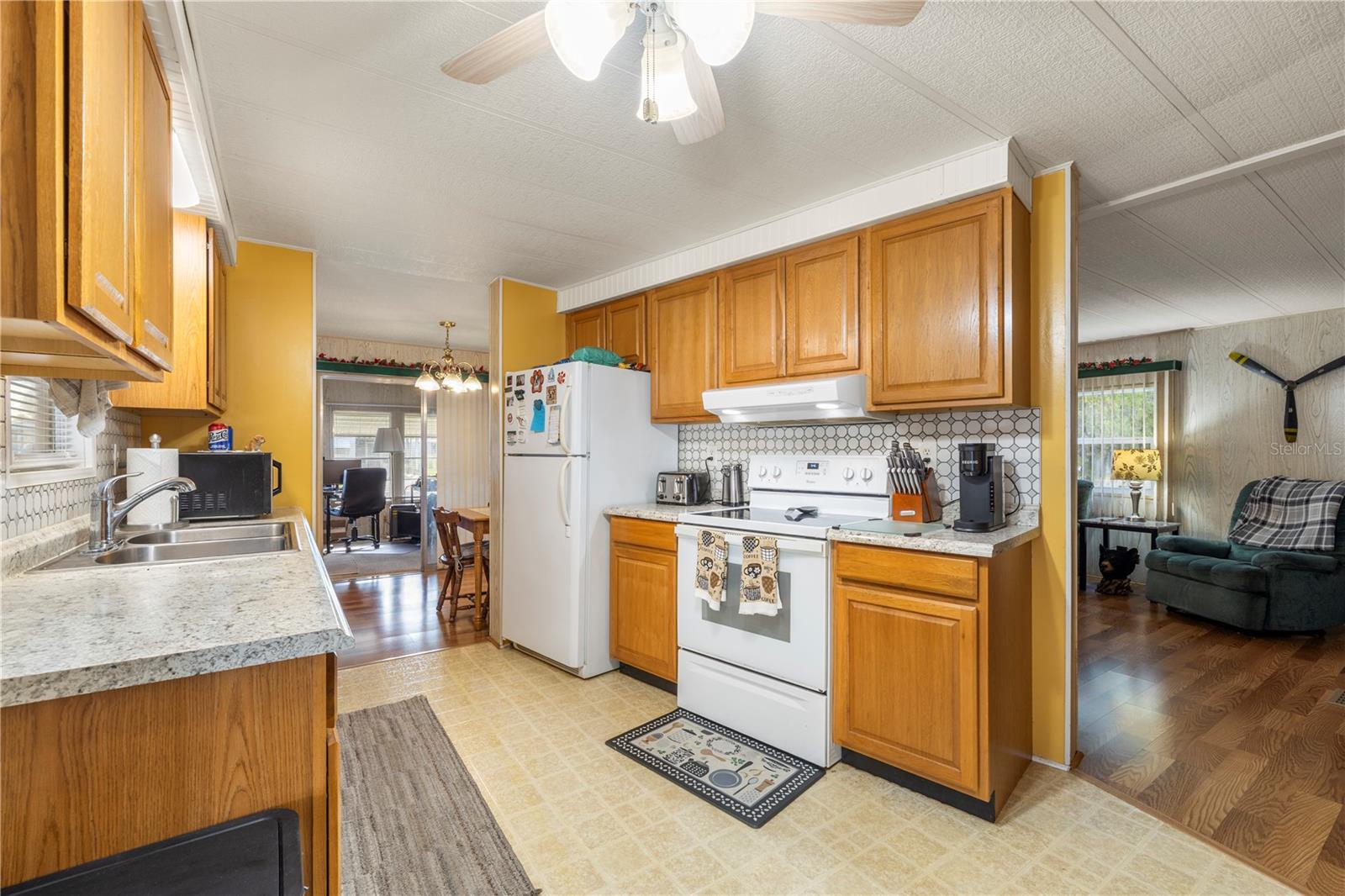 6034 ALPINE DR, ZEPHYRHILLS, FL, 33542