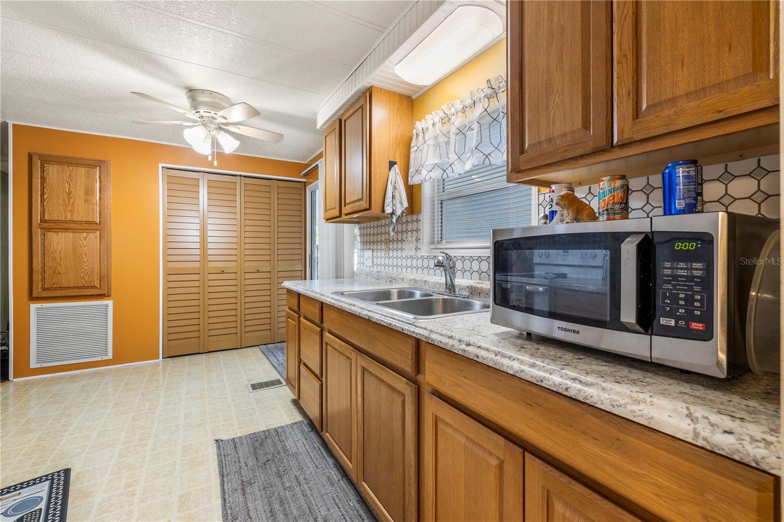 6034 ALPINE DR, ZEPHYRHILLS, FL, 33542