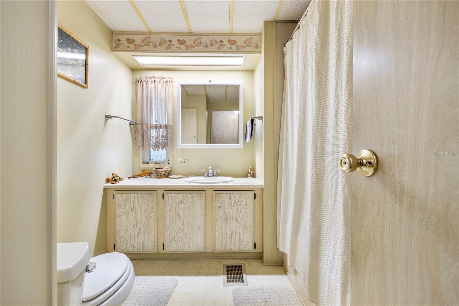 6034 ALPINE DR, ZEPHYRHILLS, FL, 33542