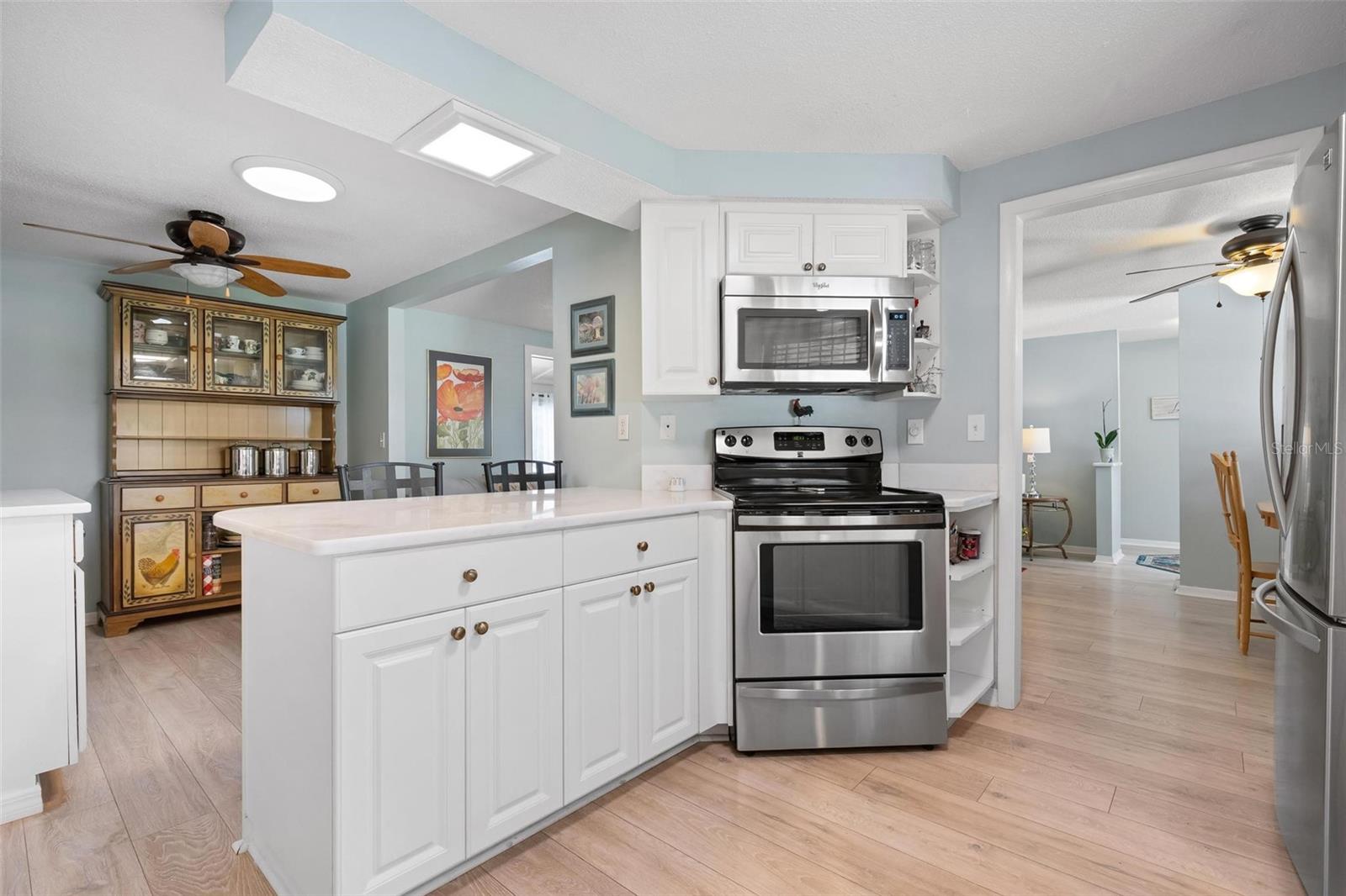 981 N GONDOLA DR, VENICE, FL, 34293