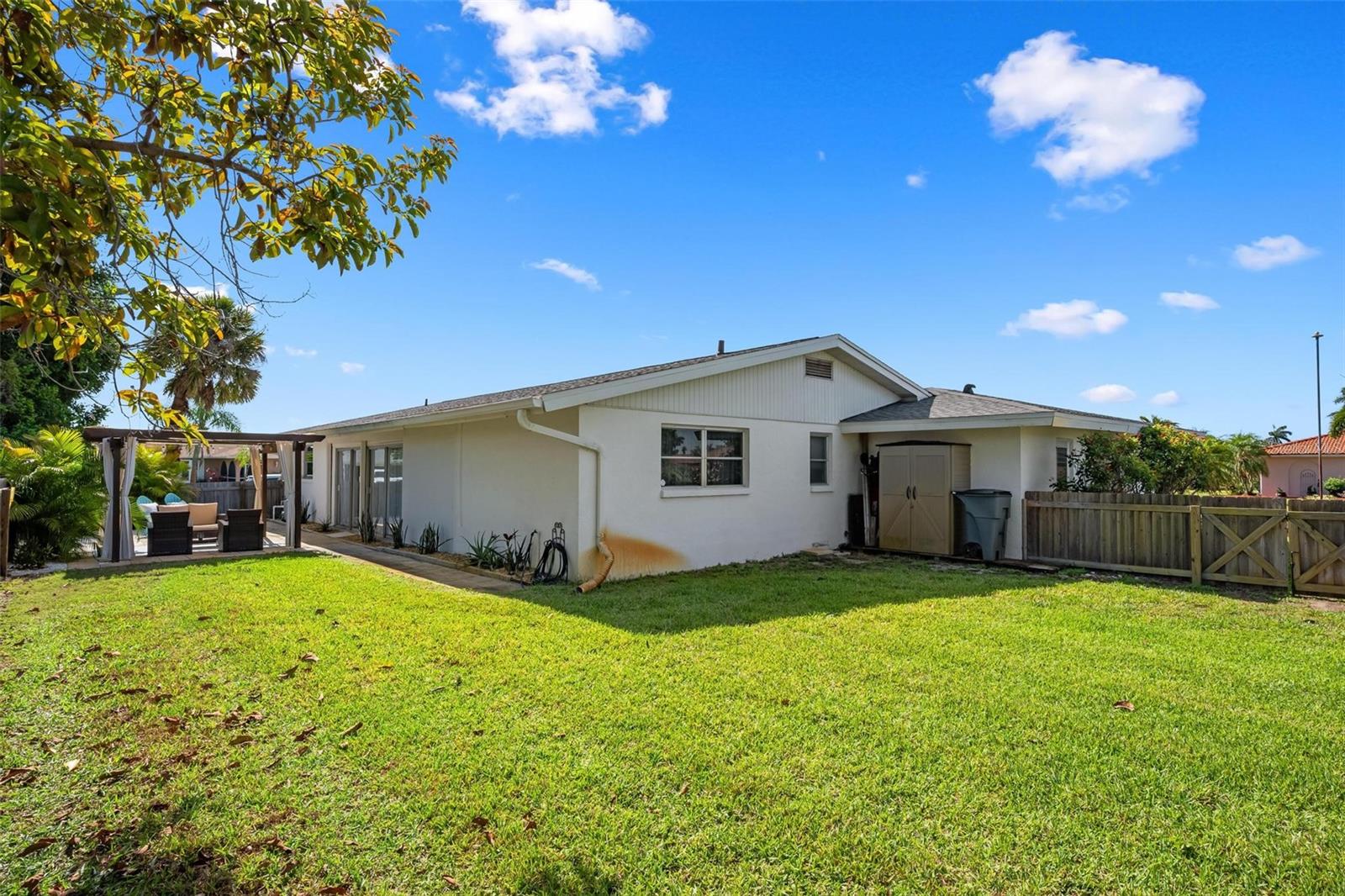 981 N GONDOLA DR, VENICE, FL, 34293