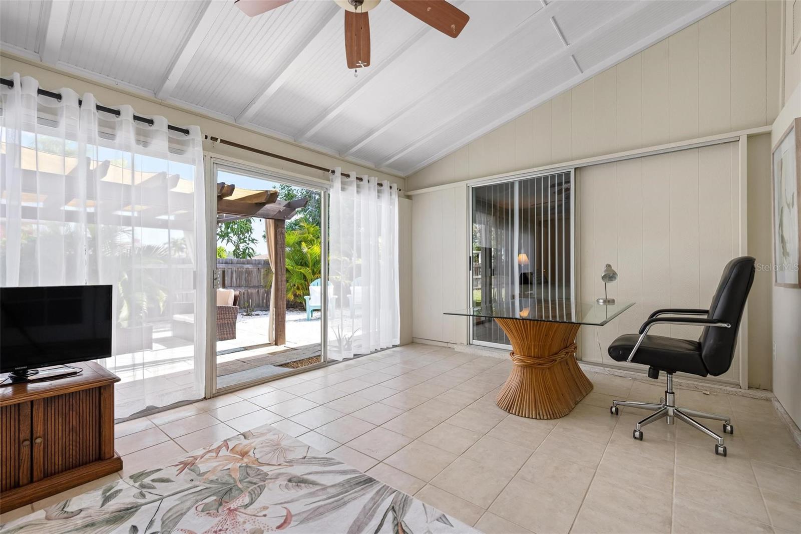 981 N GONDOLA DR, VENICE, FL, 34293