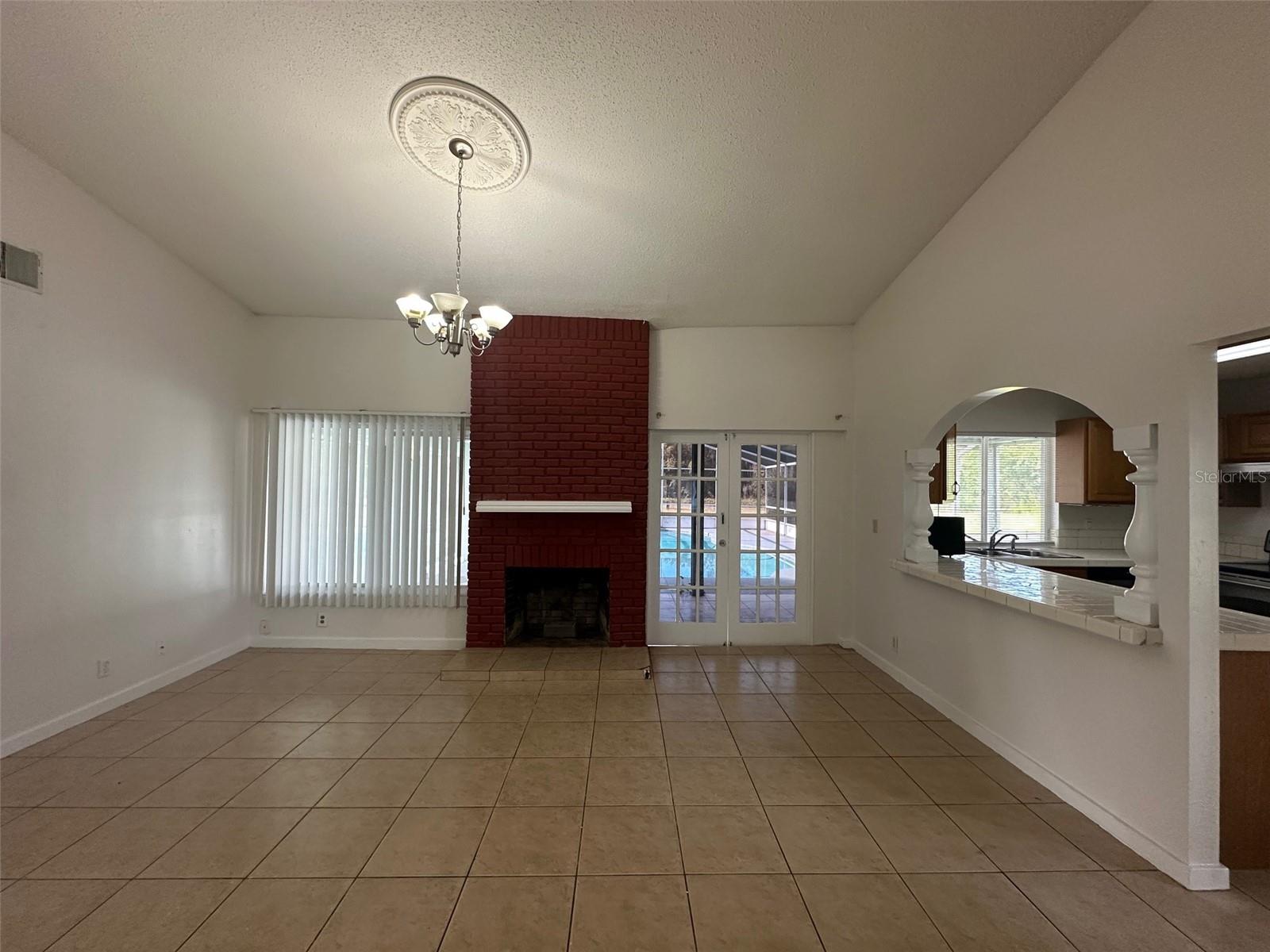 828 E FLAG LN, KISSIMMEE, FL, 34759