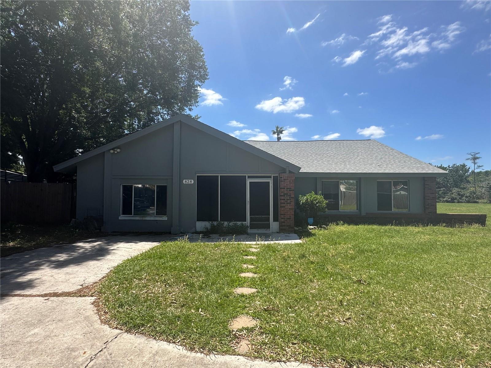 828 E FLAG LN, KISSIMMEE, FL, 34759