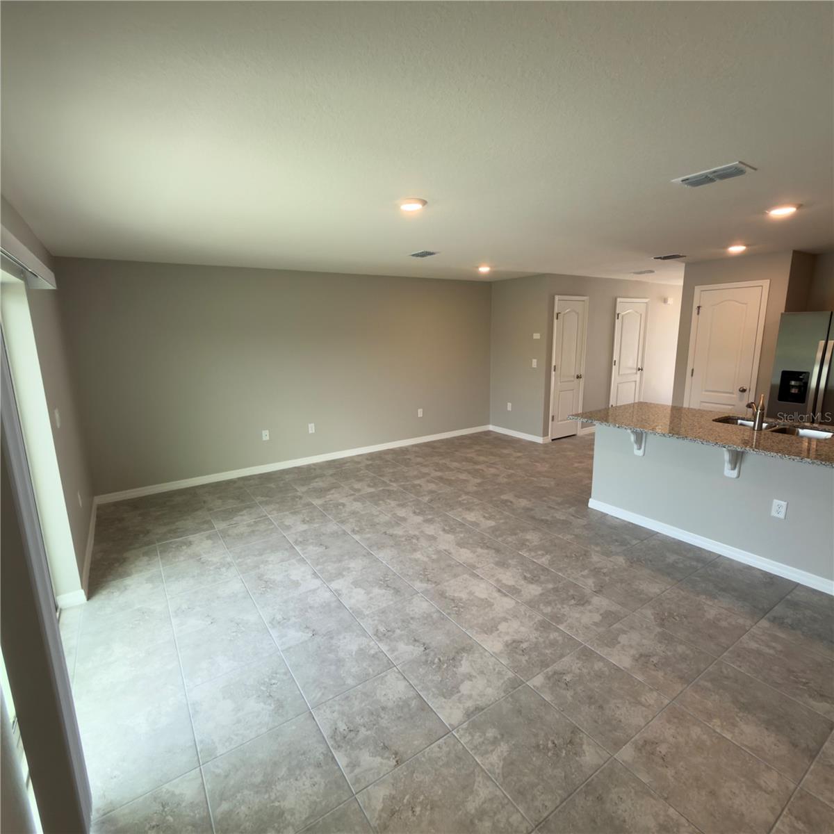 542 ZINFANDEL DR, DAYTONA BEACH, FL, 32117