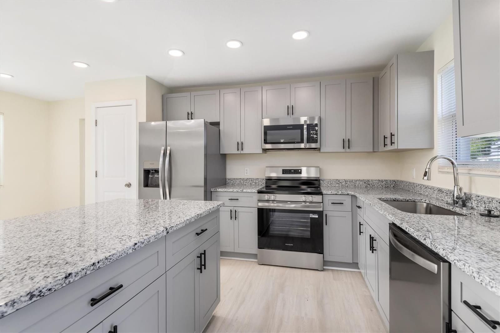 6230 FREEMONT ST, NORTH PORT, FL, 34287