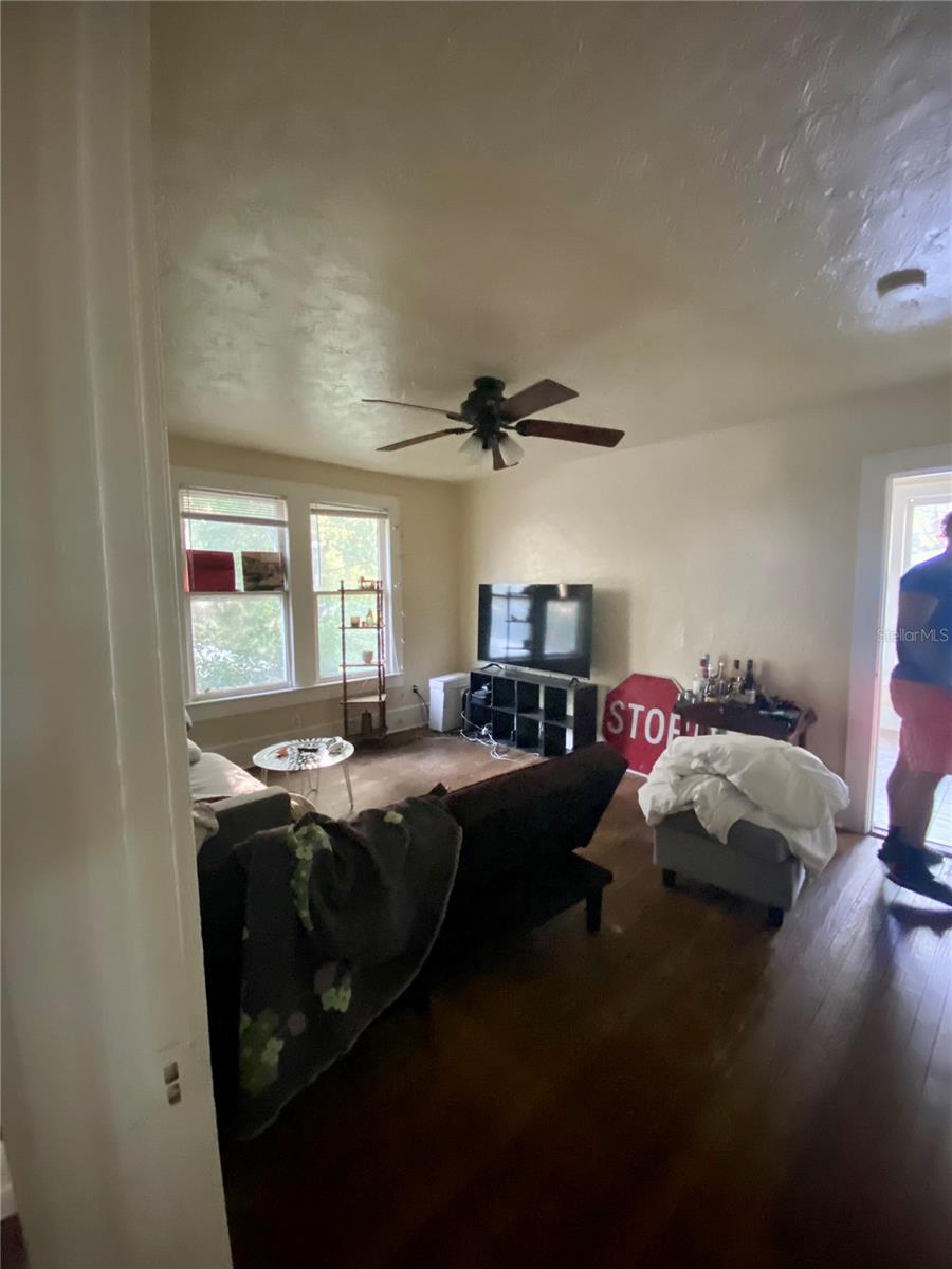 1102 NW 3RD AVE, GAINESVILLE, FL, 32601