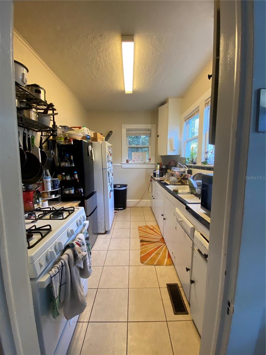 1102 NW 3RD AVE, GAINESVILLE, FL, 32601