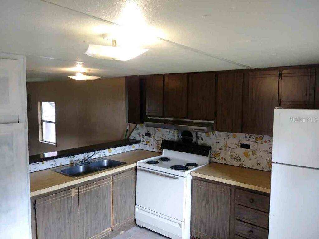 805 PETERS ST, WILDWOOD, FL, 34785