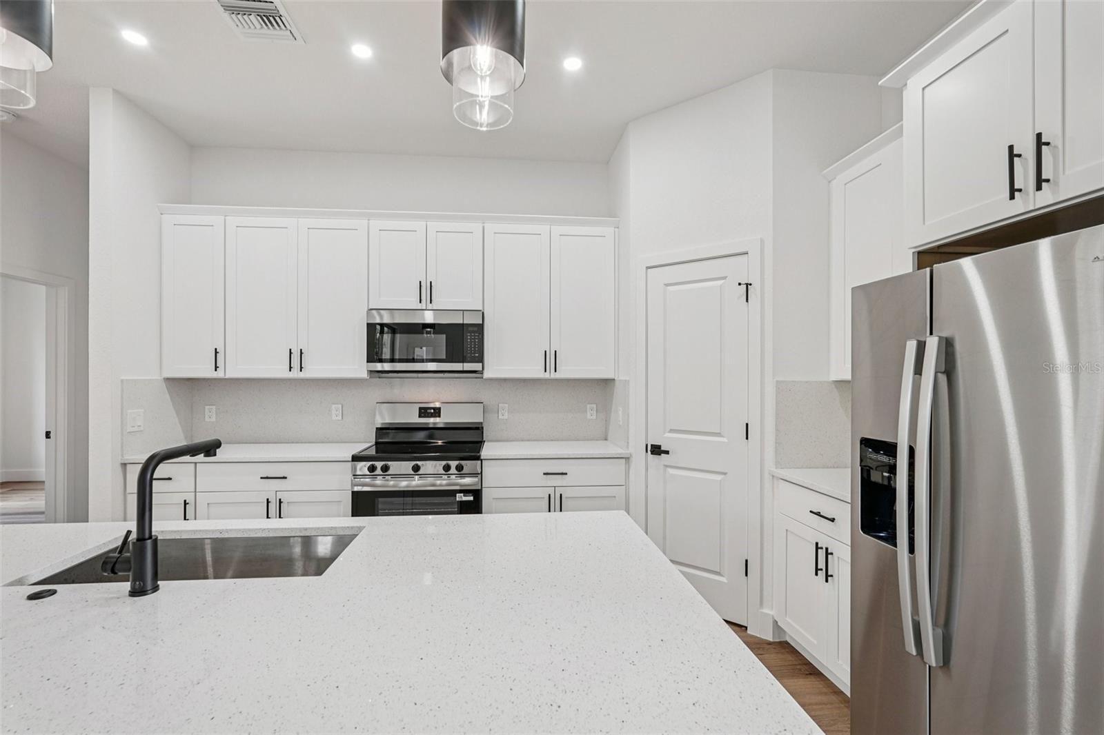 4915 NEW MILFORD ST, NORTH PORT, FL, 34288