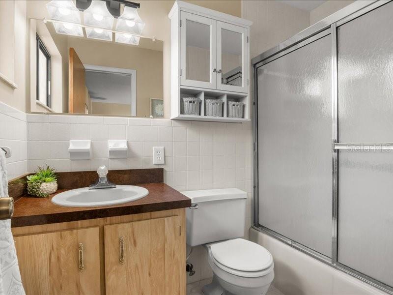 230 S LAKE STARR BLVD, LAKE WALES, FL, 33898