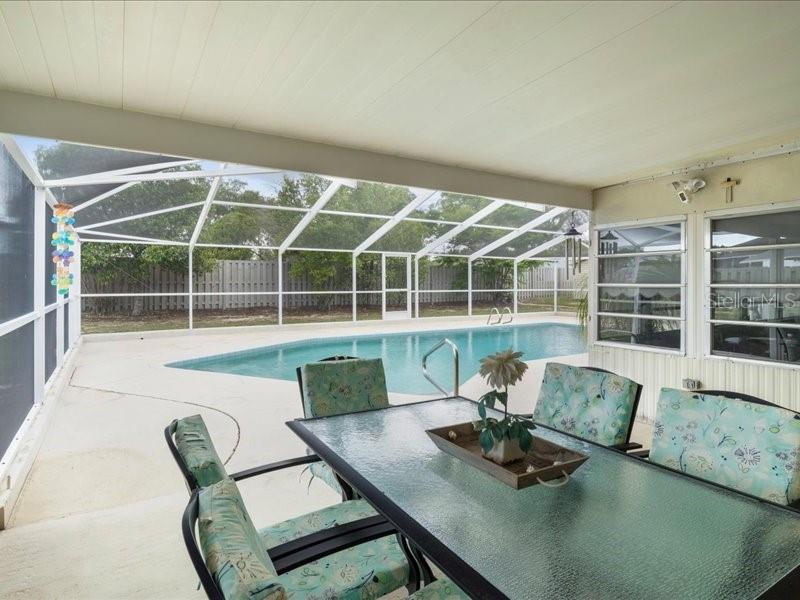 230 S LAKE STARR BLVD, LAKE WALES, FL, 33898