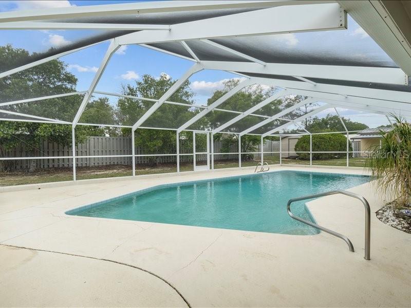 230 S LAKE STARR BLVD, LAKE WALES, FL, 33898