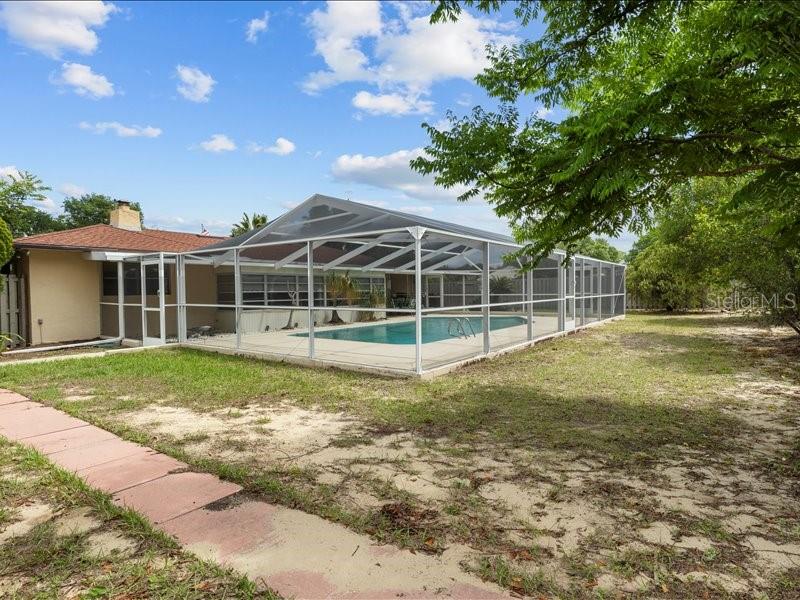 230 S LAKE STARR BLVD, LAKE WALES, FL, 33898