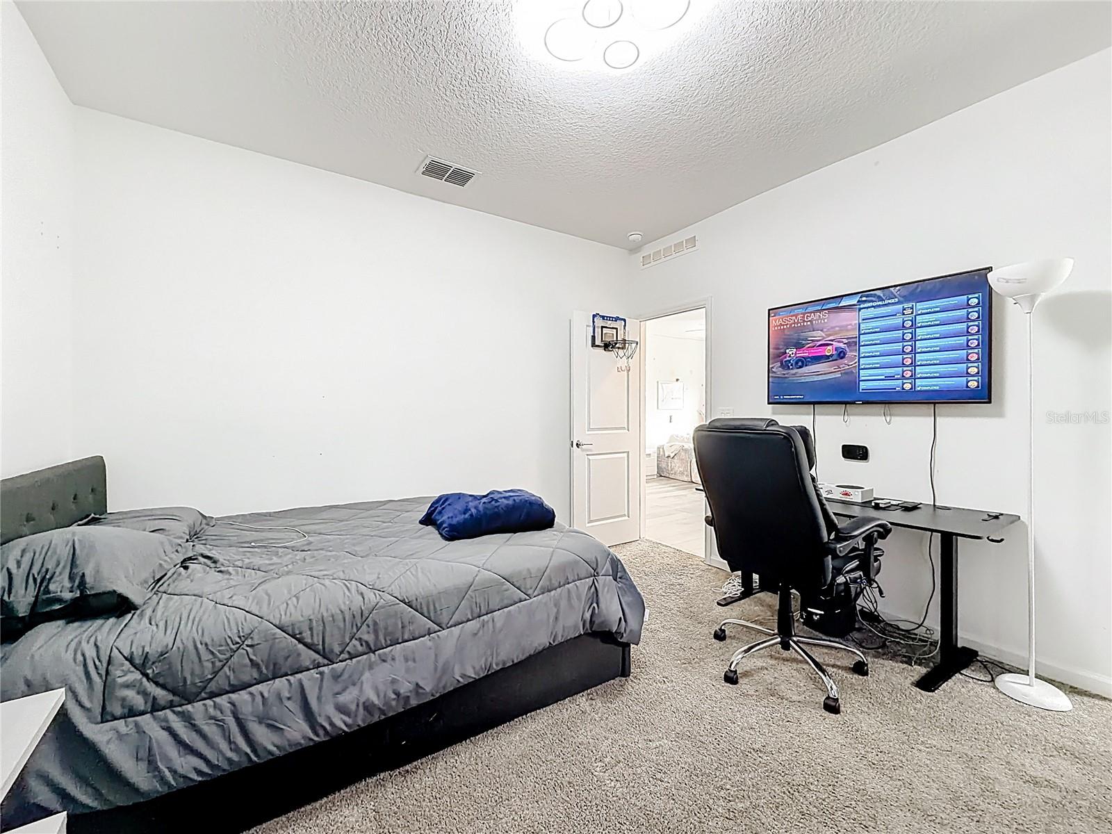 2195 SWEET HONEY LN, APOPKA, FL, 32712