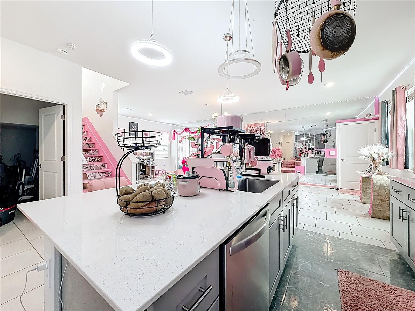 2195 SWEET HONEY LN, APOPKA, FL, 32712