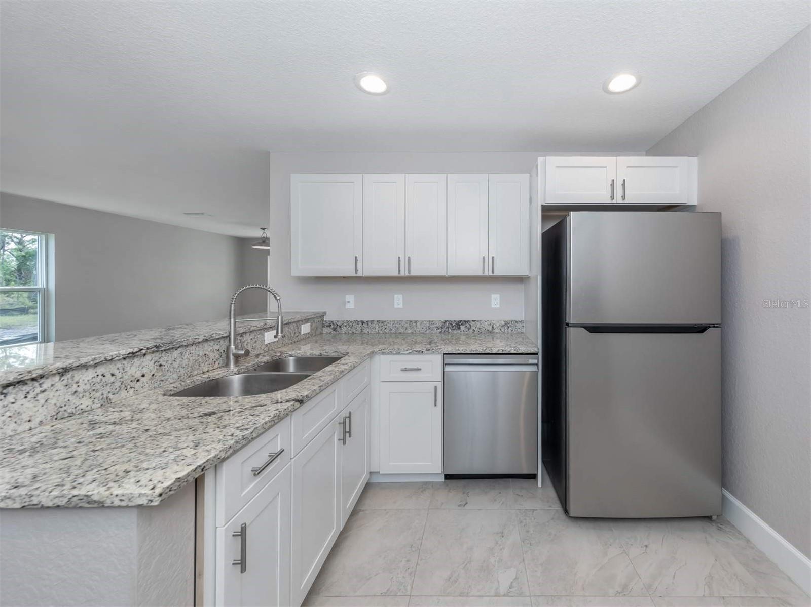 125 BOUNDARY BLVD #2, ROTONDA WEST, FL, 33947