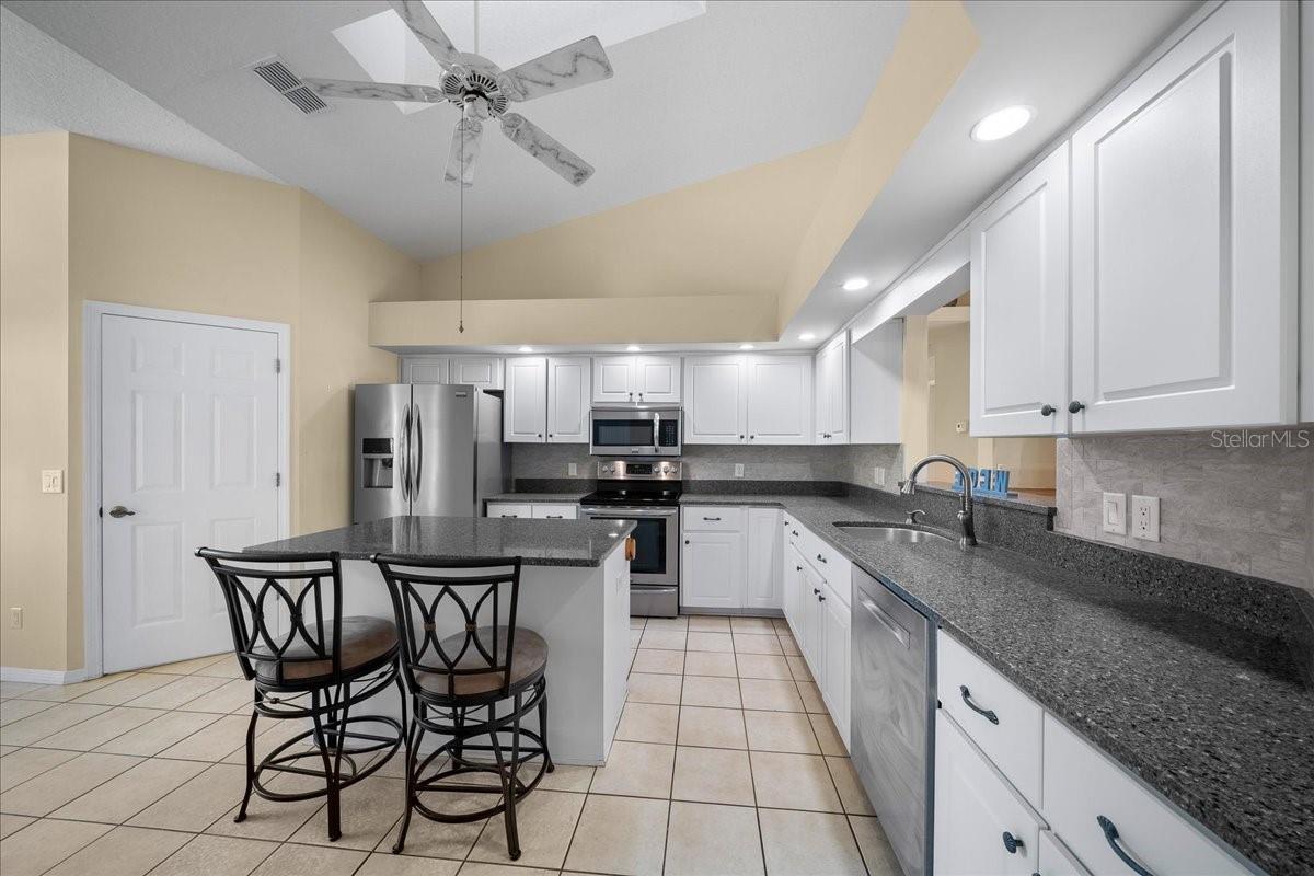 9660 SW 196TH AVENUE RD, DUNNELLON, FL, 34432