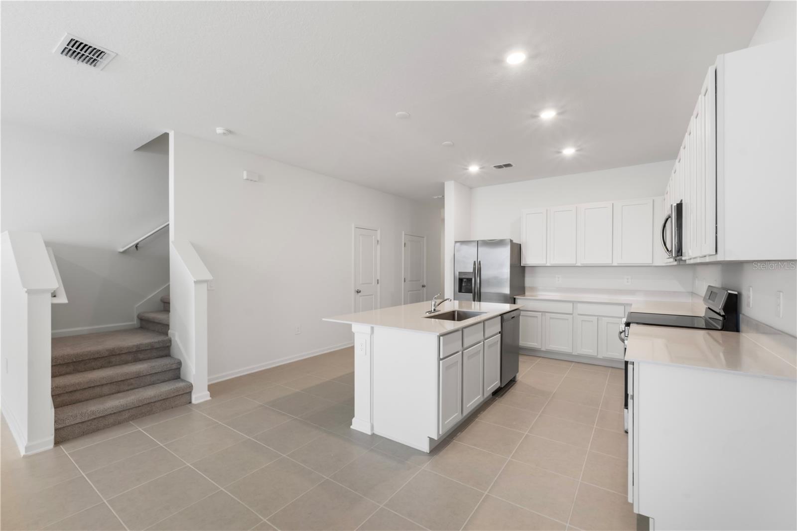 3210 WATTS TER, DAVENPORT, FL, 33837