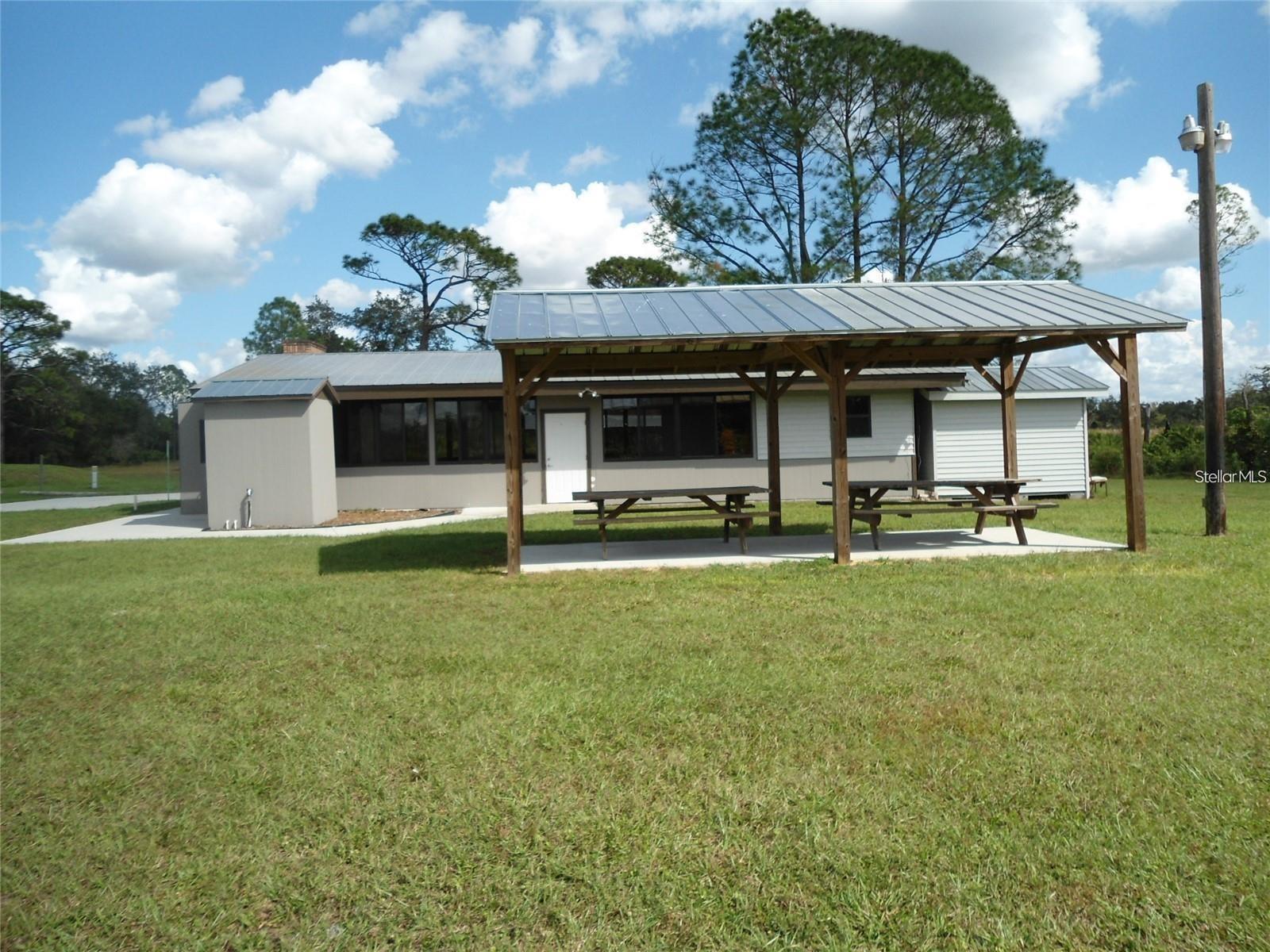 APRICOT AVE, EUSTIS, FL, 32736