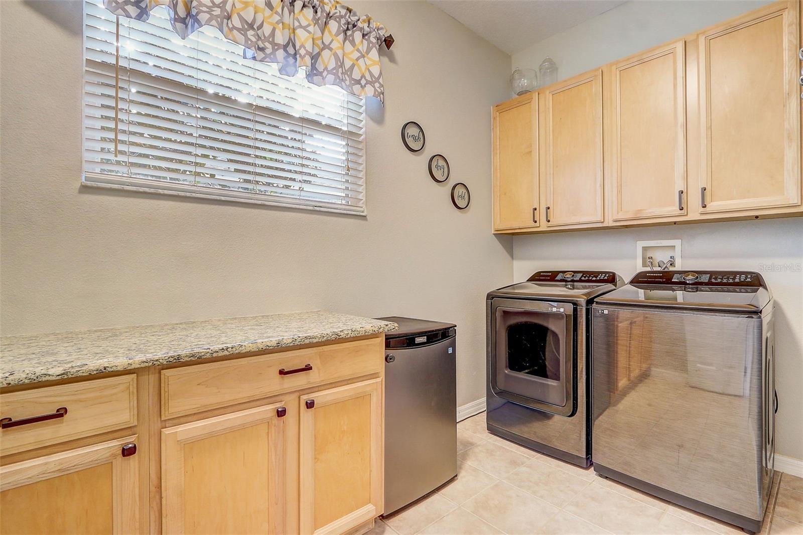 2427 LEANING PINE LN, OVIEDO, FL, 32765